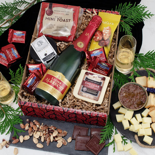 Champagne & Brie Gift Box